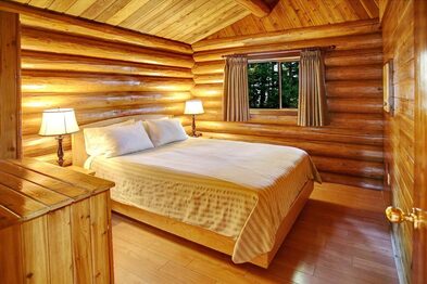 Tigh-Na-Mara Seaside Spa Resort Cottage Bedroom